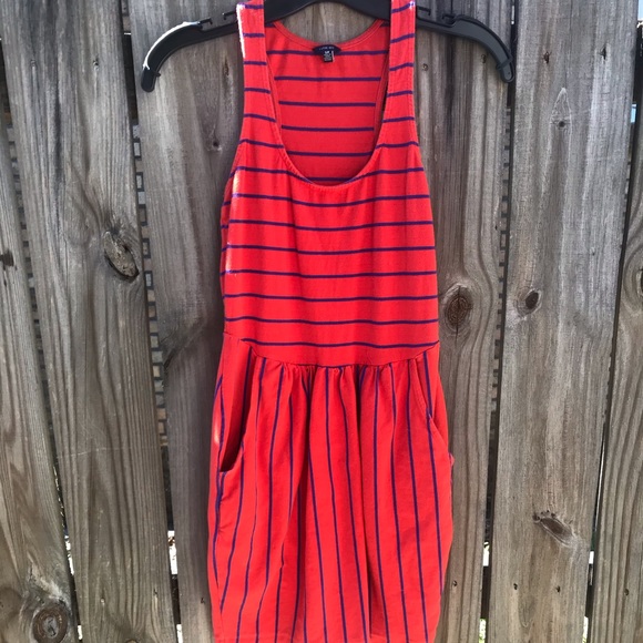 Forever 21 Dresses & Skirts - Navy and Red Racer Back Dress